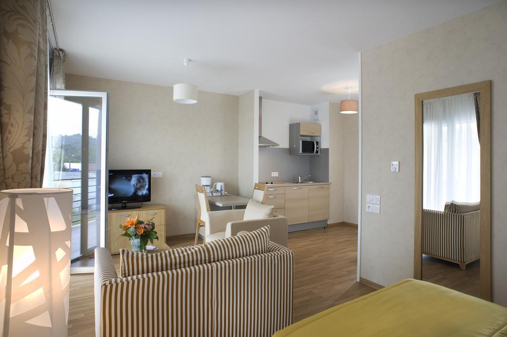 Domitys Les Cles D'Or Apart otel Orthez Oda fotoğraf